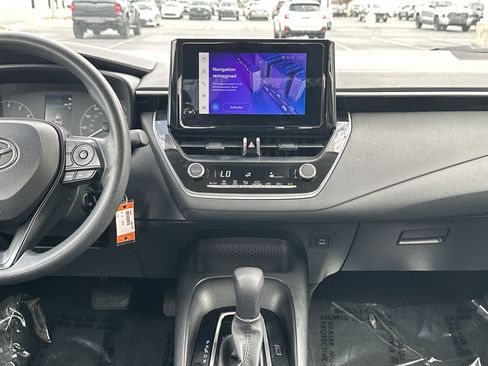 Certified 2024 Toyota Corolla LE image 29