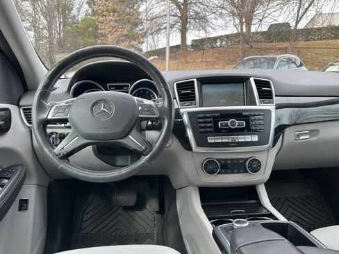 Used 2015 Mercedes-Benz ML 350 2WD image 11