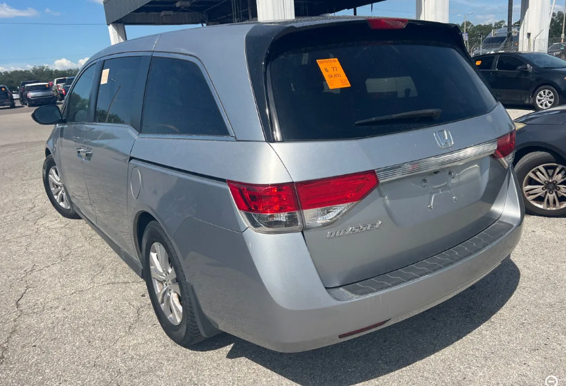Used 2016 Honda Odyssey EX-L image 2