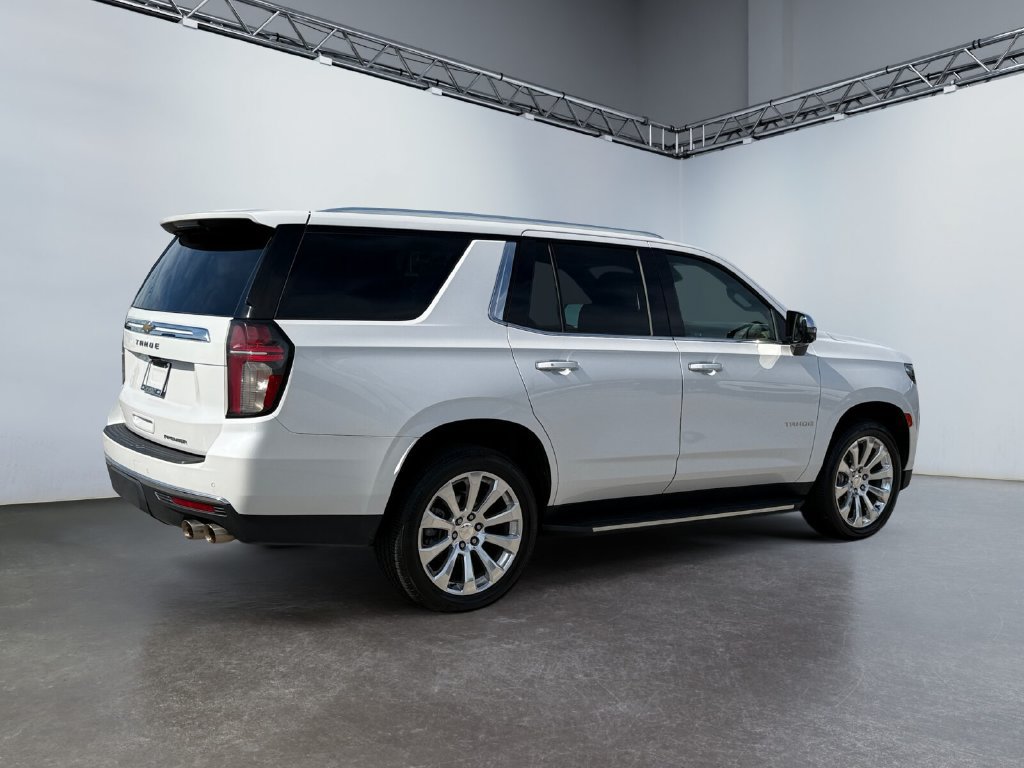 Used 2021 Chevrolet Tahoe Premier w/ Premium Package AWD/4WD image 3