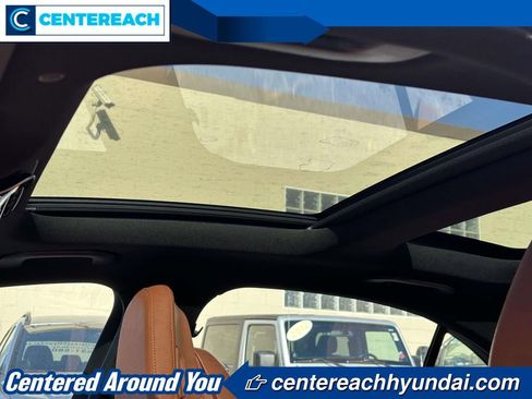 Used 2023 Mercedes-Benz C 300 4MATIC Sedan image 17