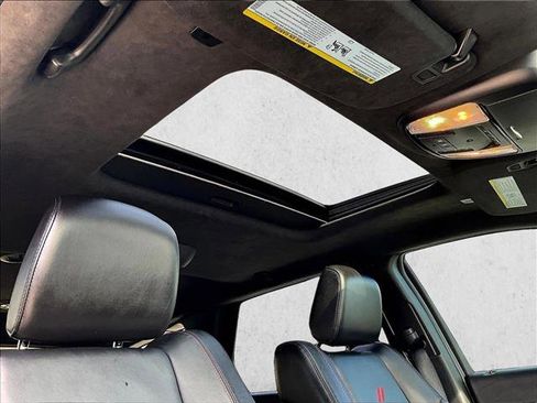 Used 2022 Dodge Durango R/T image 17