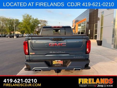 Used 2024 GMC Sierra 1500 Denali AWD/4WD image 7