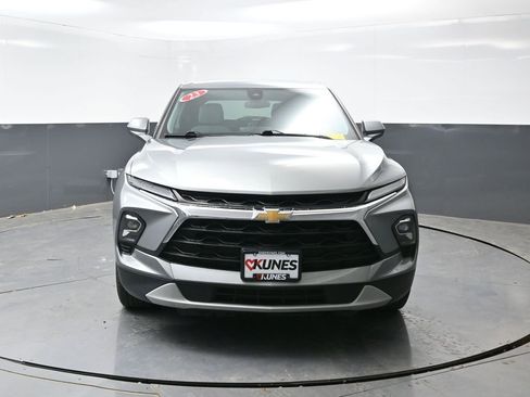 Used 2023 Chevrolet Blazer LT AWD/4WD image 6