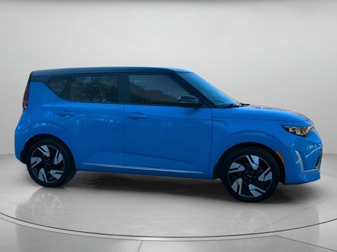 Used 2024 Kia Soul GT-Line FWD image 34