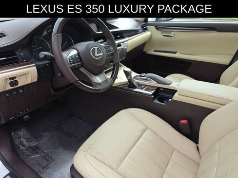 Used 2016 Lexus ES 350 w/ Luxury Package w/Wood Trim FWD image 23