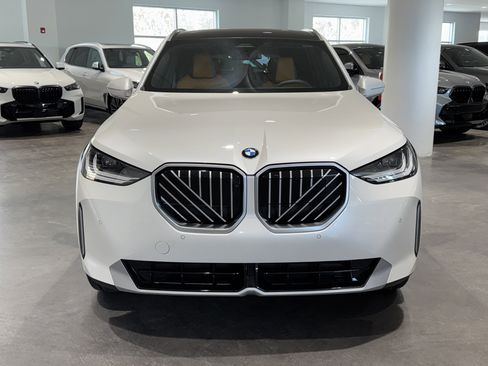 New 2026 BMW X3 xDrive30 w/ Premium Package image 2