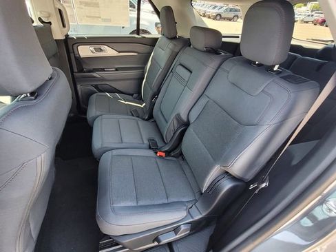 New 2026 Ford Explorer Active AWD/4WD image 6