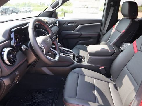 New 2025 Chevrolet Colorado Z71 w/ Technology Package image 10