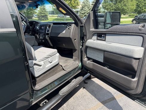 Used 2014 Ford F150 XLT w/ Equipment Group 302A Luxury AWD/4WD image 29