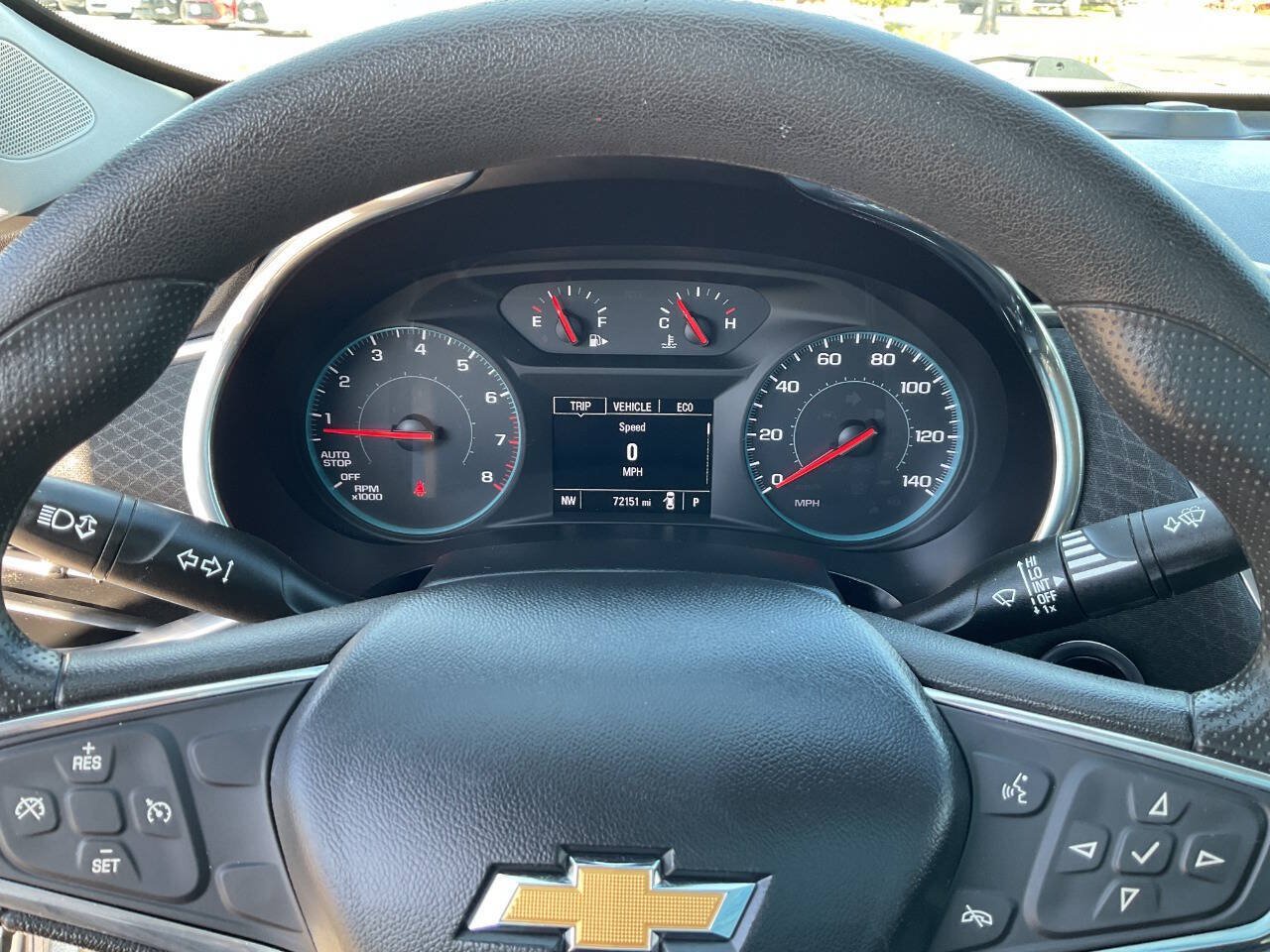 Used 2020 Chevrolet Malibu LT FWD image 19
