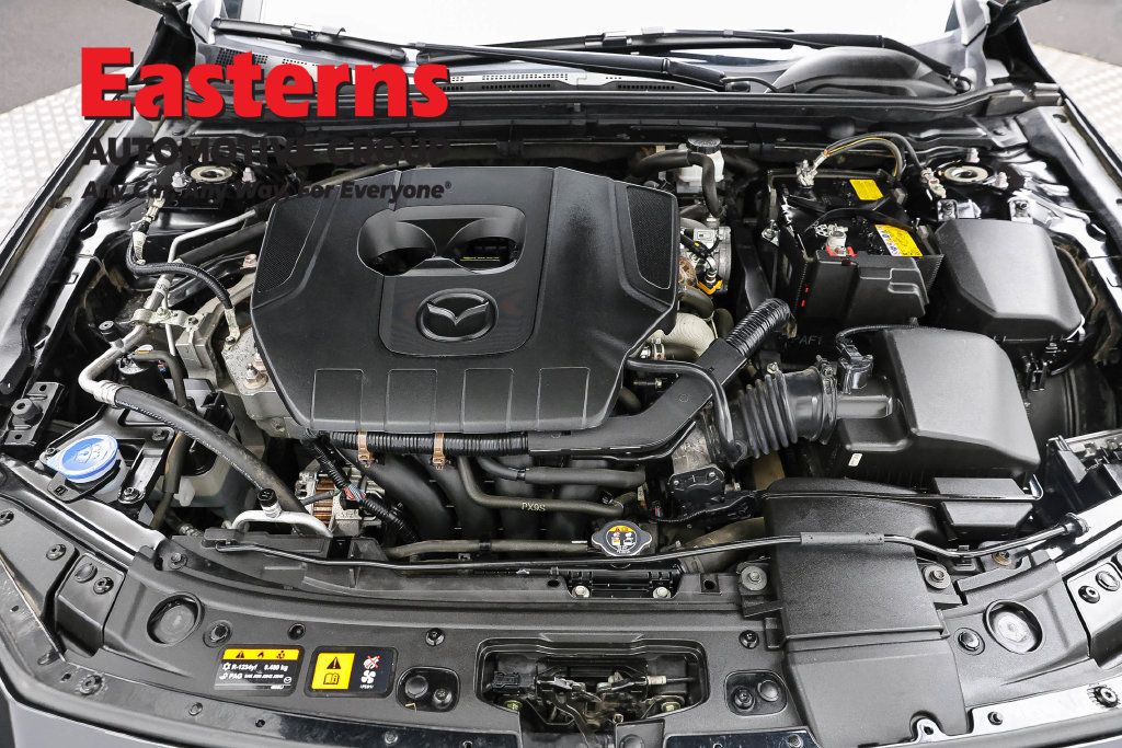 Used 2024 MAZDA MAZDA3 s FWD image 7