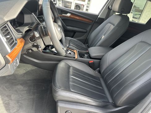 Used 2023 Audi Q5 2.0T Premium Plus AWD/4WD image 10