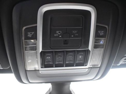 Used 2021 RAM 1500 Big Horn image 17