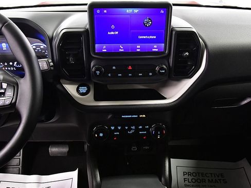 Used 2024 Ford Bronco Sport Heritage w/ Heritage Convenience Package image 24