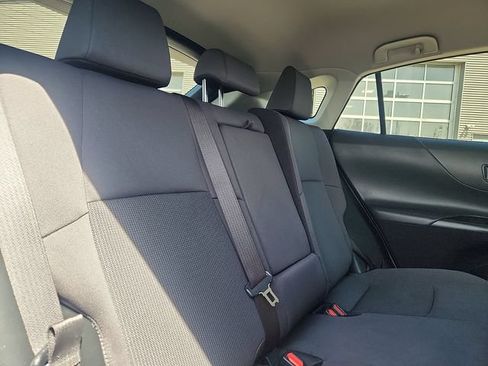 Used 2023 Toyota Venza LE AWD/4WD image 28