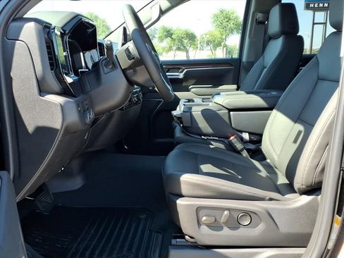 New 2026 Chevrolet Silverado 1500 LT w/ Safety Package RWD image 16