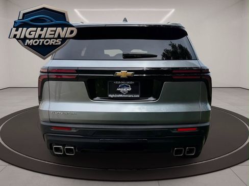 Used 2026 Chevrolet Traverse LT AWD/4WD image 5
