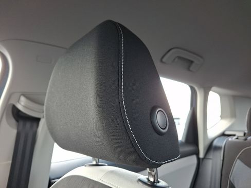 Certified 2025 Volkswagen Taos S image 13