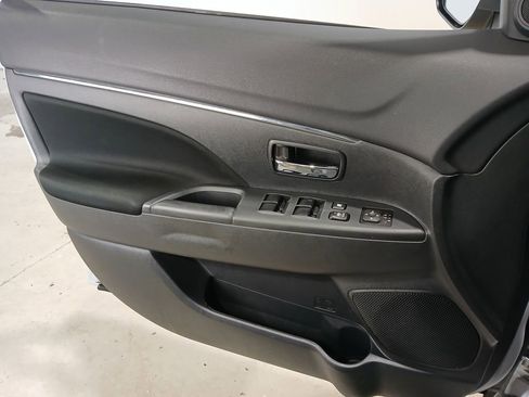 Used 2024 Mitsubishi Outlander Sport AWD image 28