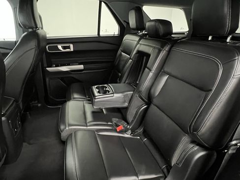 Used 2024 Ford Explorer XLT w/ Equipment Group 202A image 55