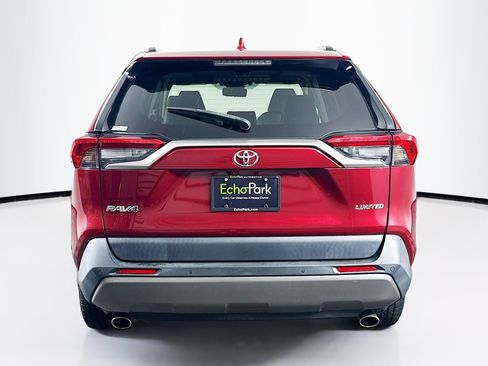 Used 2019 Toyota RAV4 Limited w/ Advanced Technology Package image 7