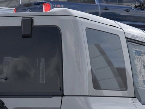 New 2026 Ford Bronco Badlands image 25