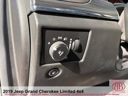 Used 2019 Jeep Grand Cherokee Limited w/ Luxury Group II AWD/4WD image 17