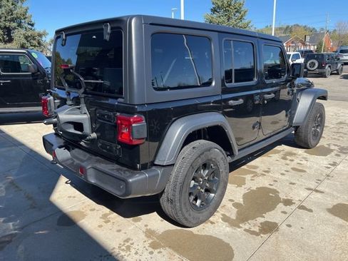 Used 2021 Jeep Wrangler Unlimited Sport AWD/4WD image 6