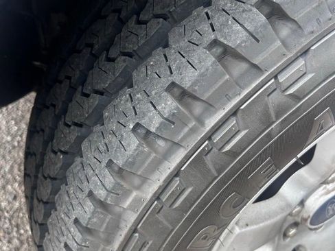 Used 2015 Ford Expedition XL w/ Equipment Group 101A image 9