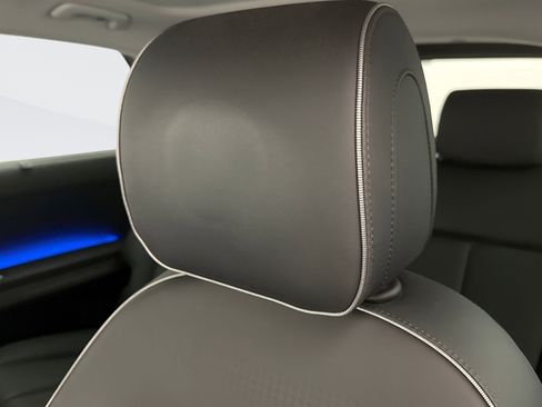 Used 2024 Hyundai Ioniq 5 Limited image 8