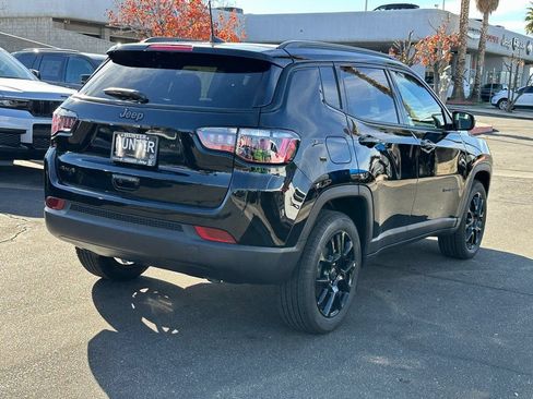New 2026 Jeep Compass Latitude w/ Sun and Sound Group AWD/4WD image 6