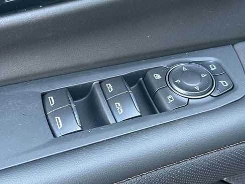 New 2026 Chevrolet Tahoe High Country image 12