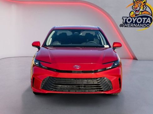 Used 2026 Toyota Camry LE w/ Convenience Package image 2