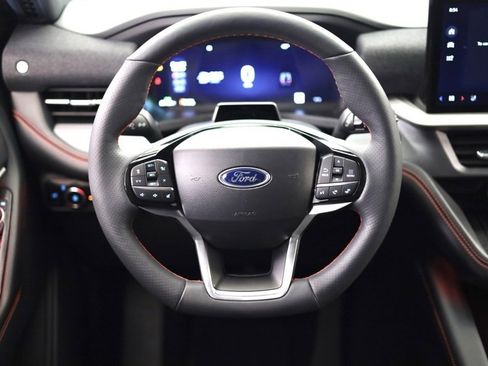 Used 2025 Ford Explorer ST-Line w/ Premium Package image 13