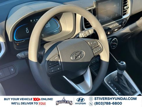 New 2026 Hyundai Venue SE image 17