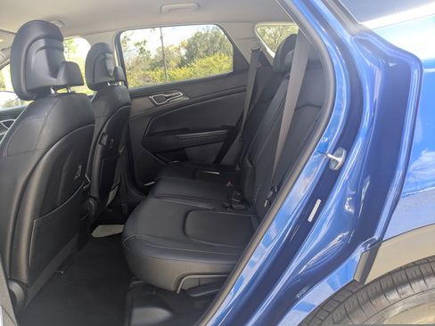 Certified 2023 Kia Sportage EX image 15