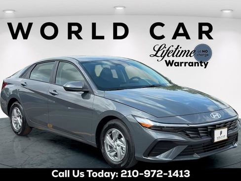 New 2026 Hyundai Elantra SE FWD image 1
