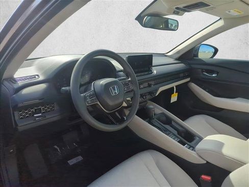 New 2025 Honda Accord SE image 3