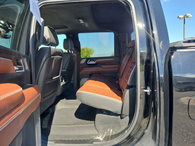 Used 2025 GMC Sierra 2500 Denali Ultimate AWD/4WD image 19