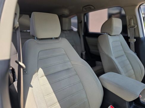Used 2017 Honda CR-V LX image 16