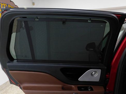 Used 2025 Lincoln Aviator Reserve w/ Equipment Group 201A image 78