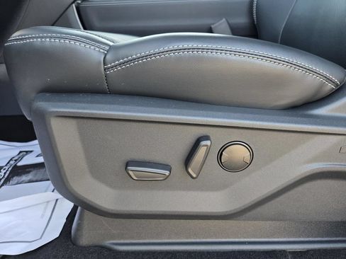 New 2027 Ford Expedition Platinum w/ Stealth Appearance Package RWD image 24