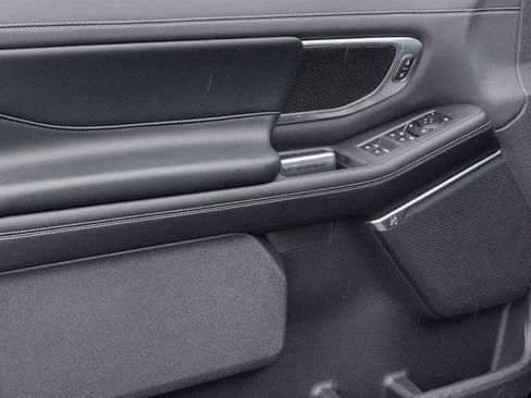 New 2025 Ford Expedition Platinum w/ Stealth Performance Package image 6