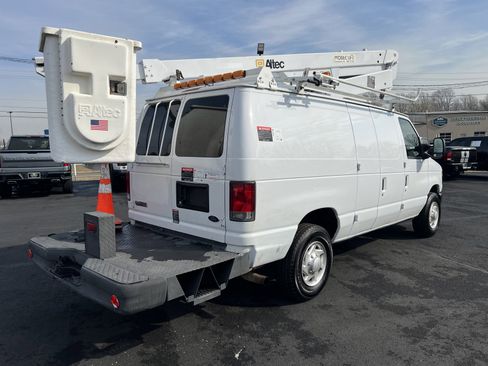 Used 2014 Ford E-350 and Econoline 350 Super Duty image 7