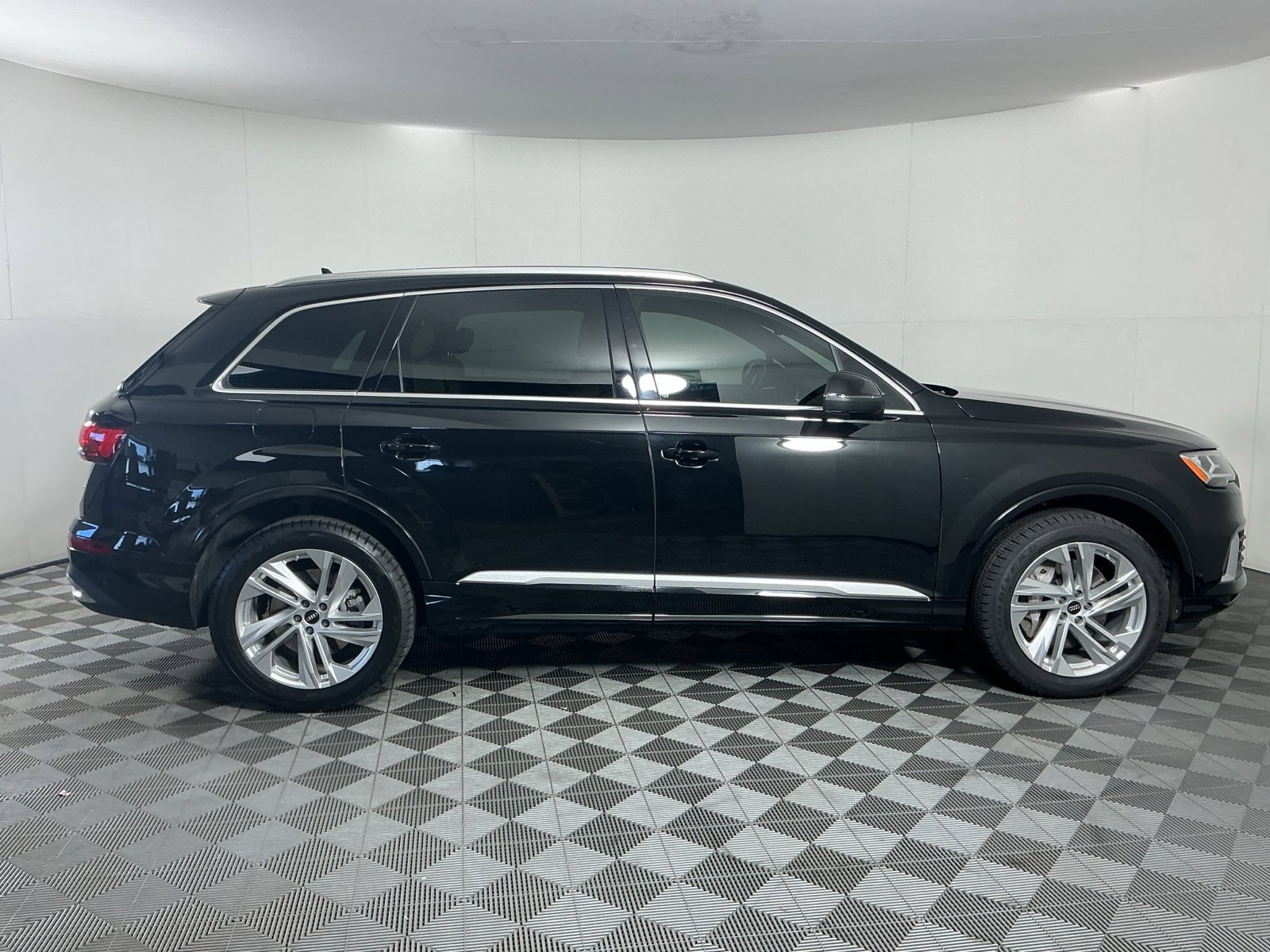 Used 2022 Audi Q7 3.0T Premium Plus AWD/4WD image 10