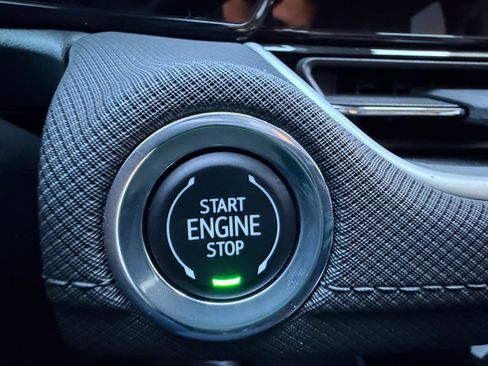 Used 2025 Chevrolet TrailBlazer LT w/ Convenience Package image 30