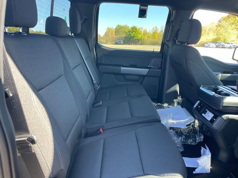 New 2025 Ford F150 XLT w/ Equipment Group 302A MID image 14