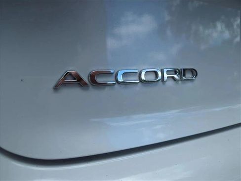 Used 2023 Honda Accord EX image 28