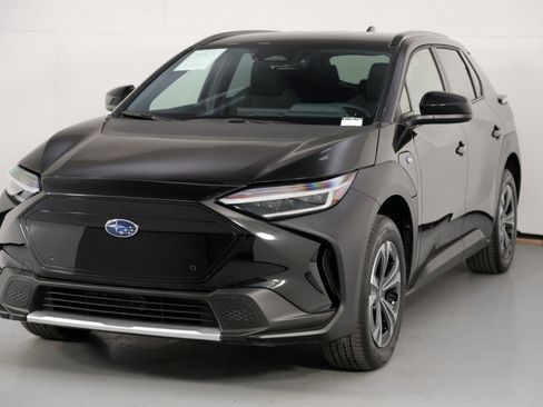 Used 2024 Subaru Solterra Premium image 44